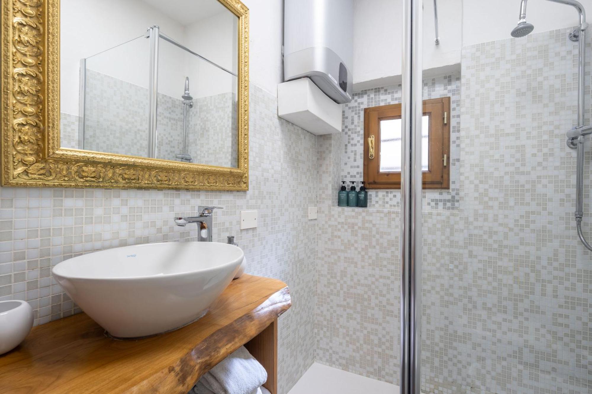 D'ardiglione27 Flat